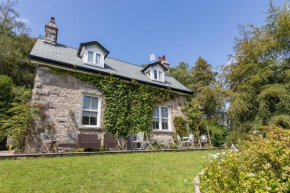 Woodhaven - Luxury 4 bedroom rural retreat with hot tub near to Lake District